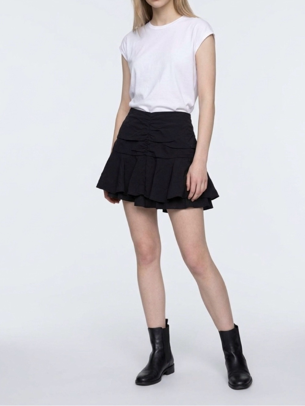 Zara Black Ruffle Mini Skirt